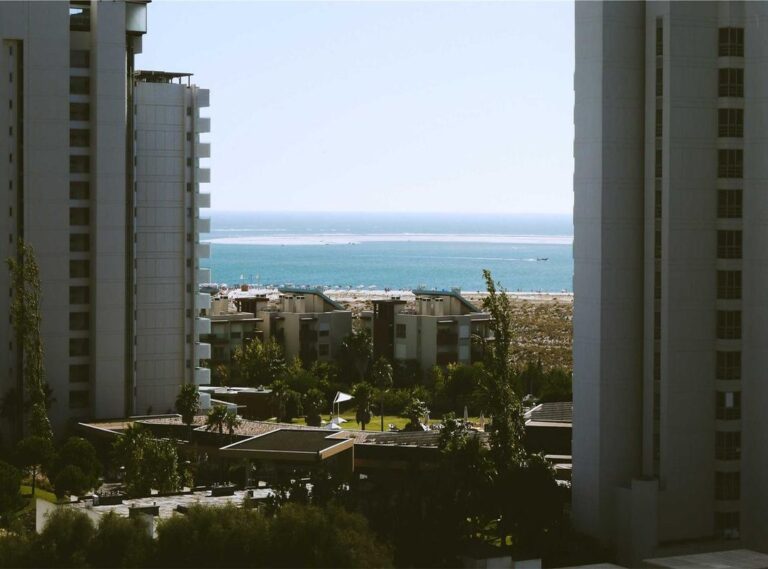 logo:k3rj7hd9lx0= whatsapp